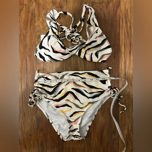 Animal Print Bikini Salt & Cove Women’s Size Medium - Picture 3 of 7